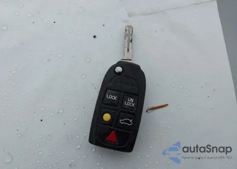 2006 Volvo S80 2.5T from USA, damaged, VIN YV1TS592461446612